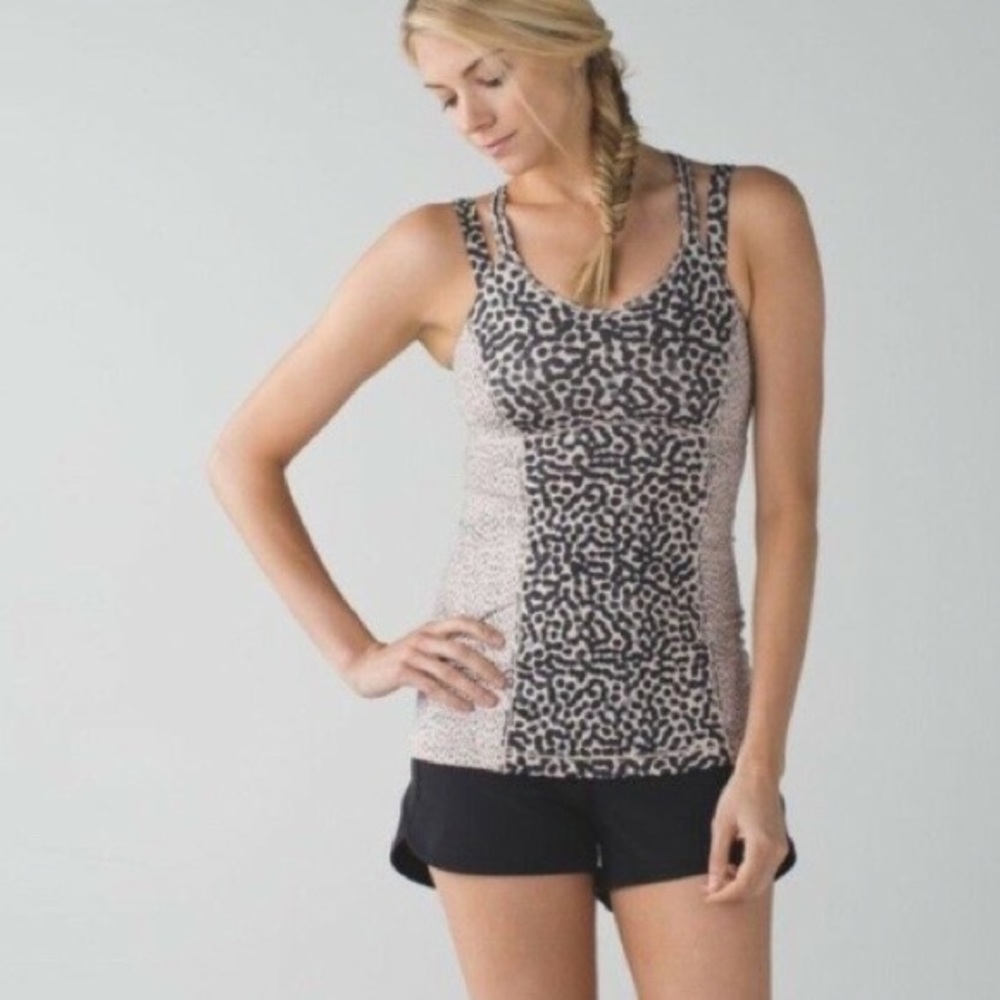lululemon NWT happy strappy tank 4